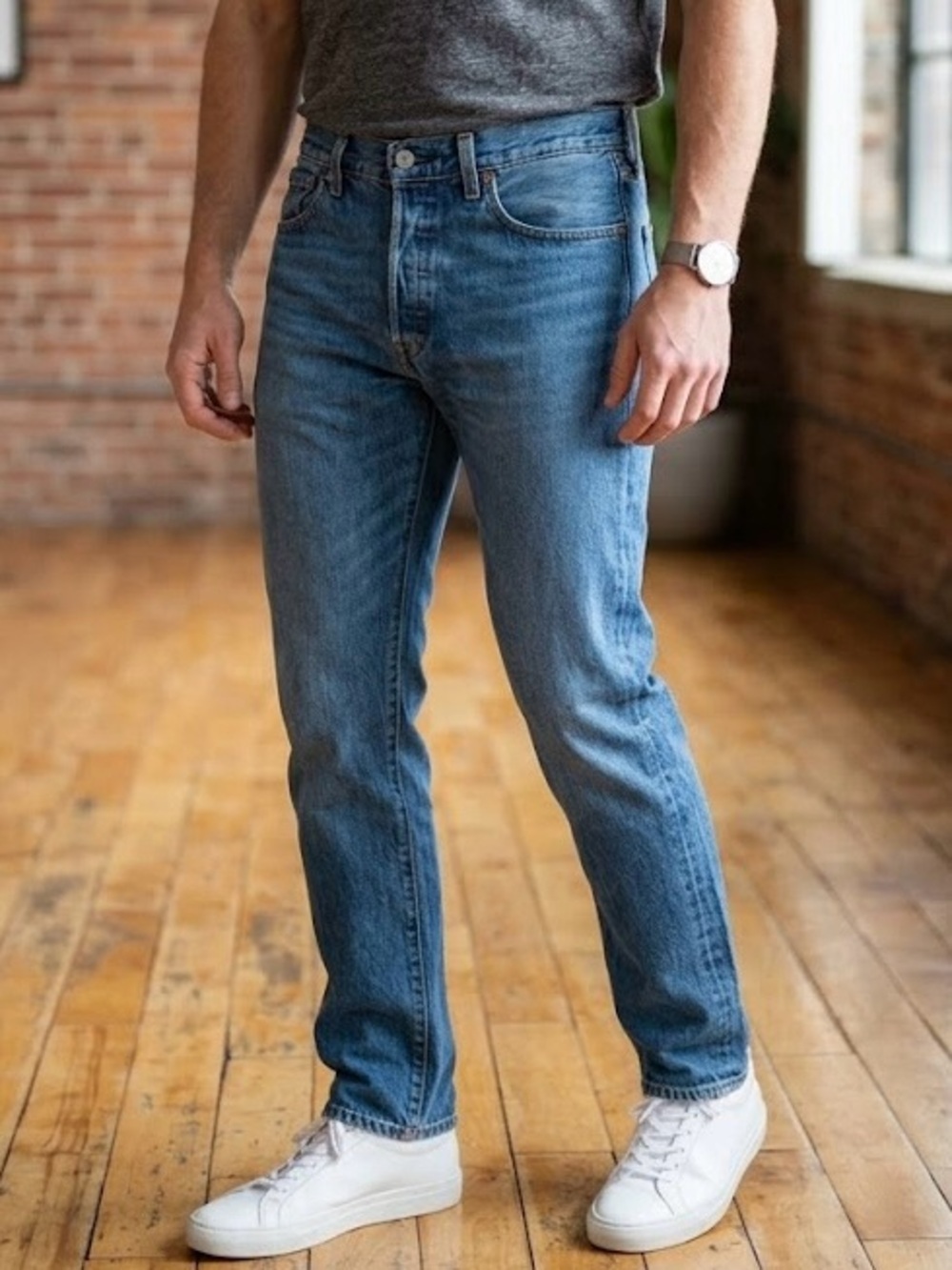 Levi's 501 Original Fit Straight Leg Jeans - 34x32 Medium Wash Classic Timeless